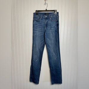 Judy Blue blue boyfriend fit jeans rawhem size 3/26 G5